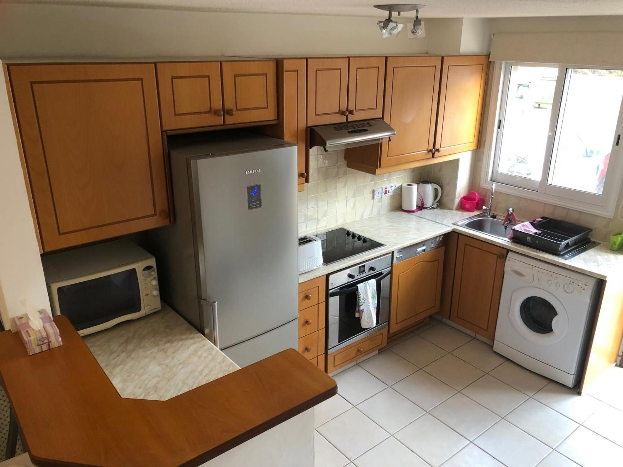 Regina Gardens - Spacious 3 Bed, 2 Bath Maisonette Paphos Ngoại thất bức ảnh